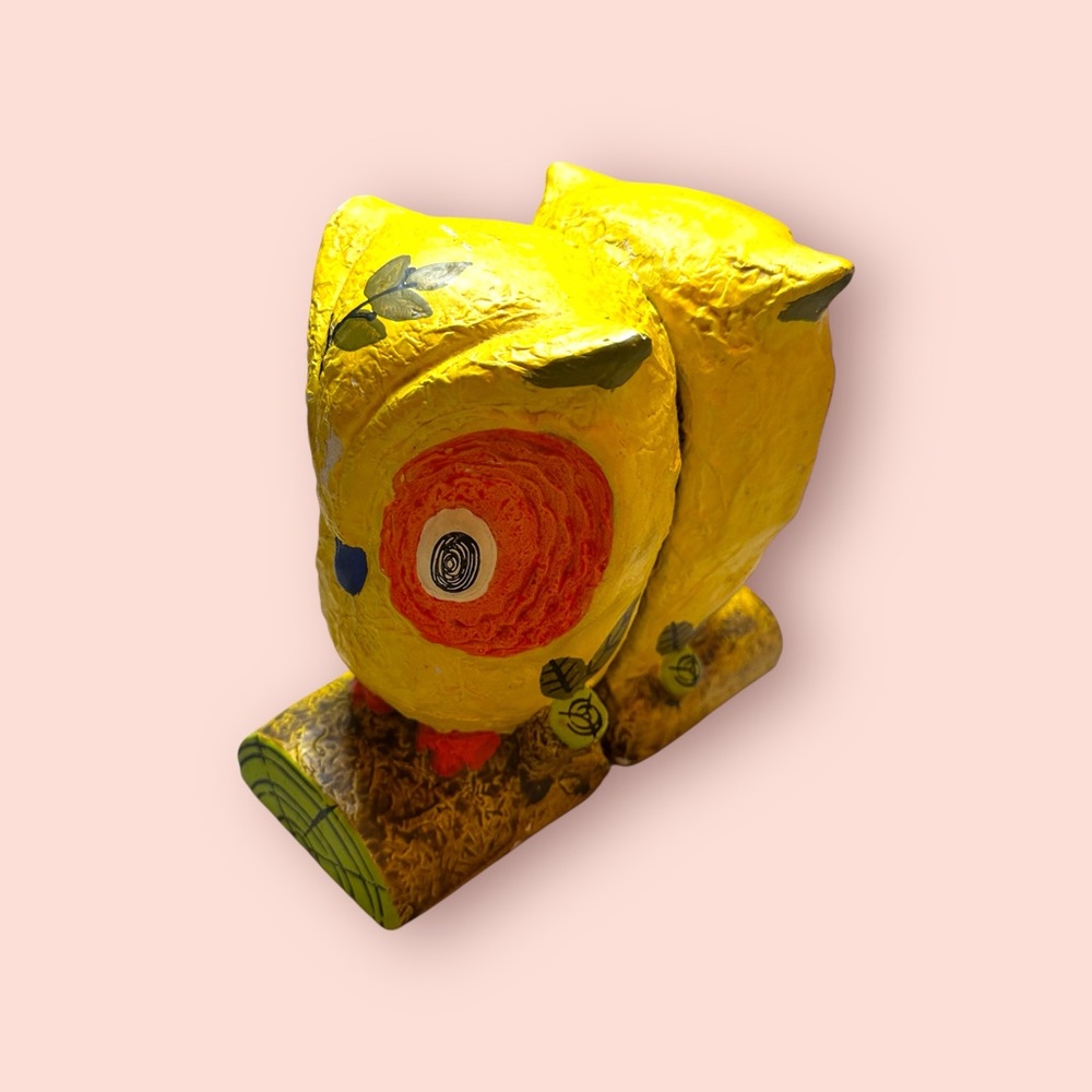 Whimsical Yellow and Orange Owl Bookends Decor Accents - Picture 3 of 12